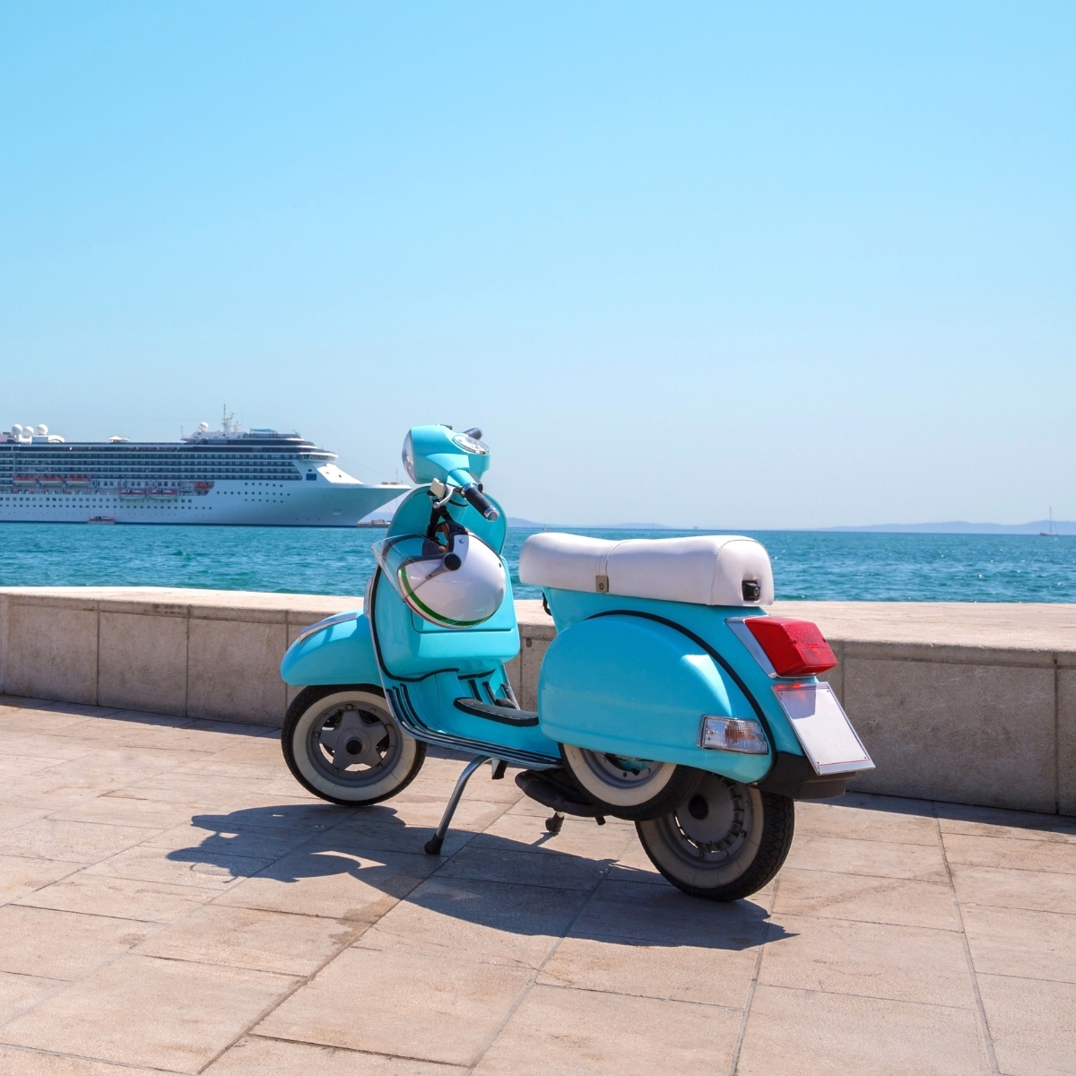 Noleggio scooter a breve termine a Castellammare del Golfo